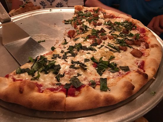 Margherita Chicken Pizza